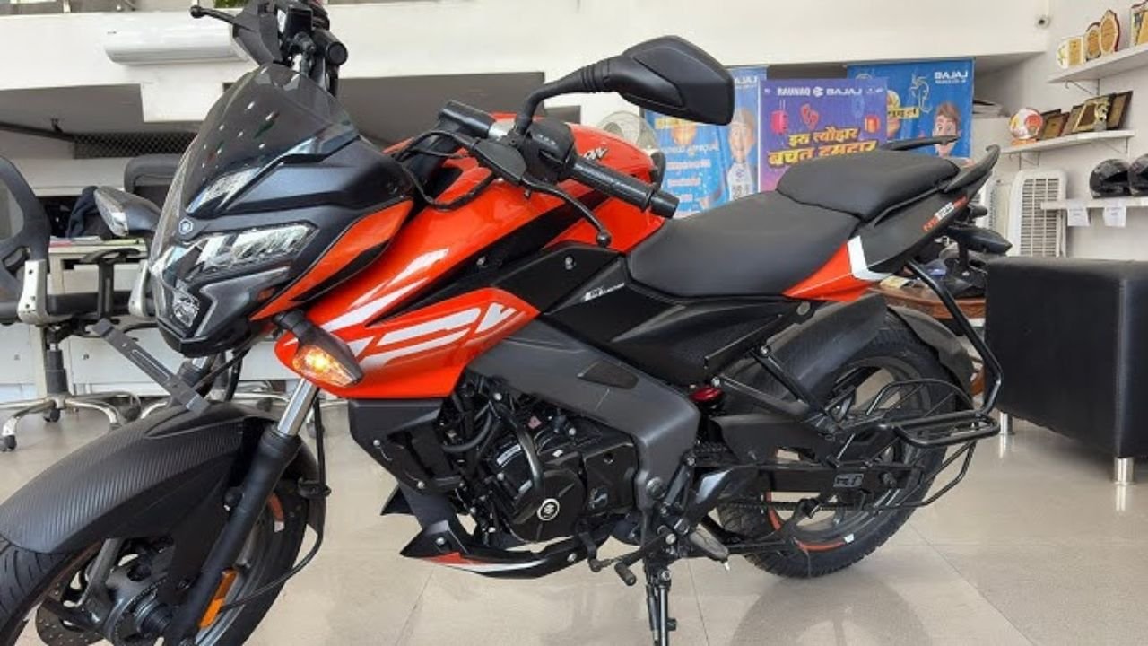New Bajaj NS125